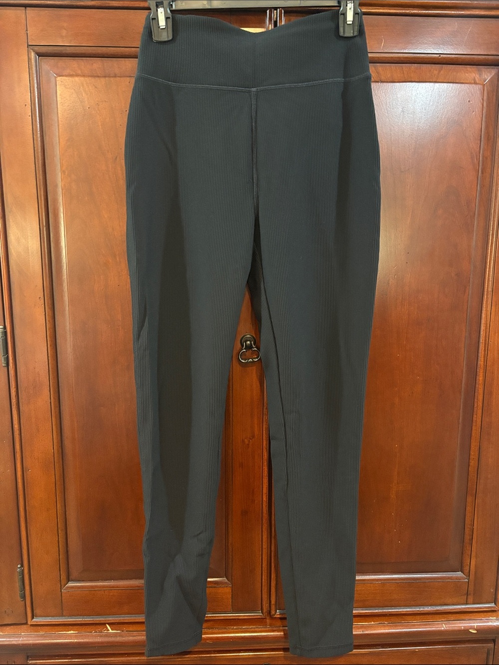 Talbots Black Ribbed High-Waist Leggings